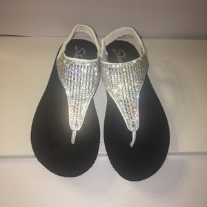 White rhinestone sketcher sandals